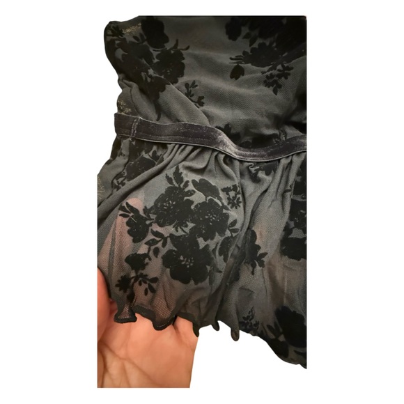 Auden Midnight Black Floral Chemise - Picture 7 of 11
